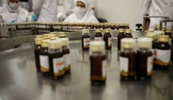 ظرفیت تولید شرکت های دارویی ایران دوبرابر نیاز داخلی است