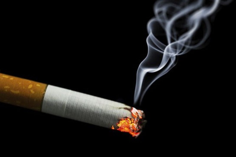 سیگار کشیدن موجب تضعیف سیستم ایمنی دندان ها می شود