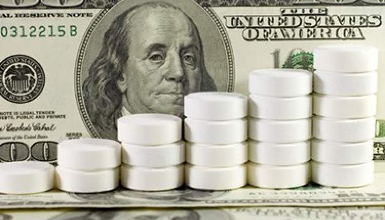 عدم تامین ارز صنعت را زمین میزند عدم تامین ارز صنعت را زمین میزند